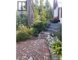 4150 Pinecrest Rd, Denman Island, BC V0R1T0 Photo 38