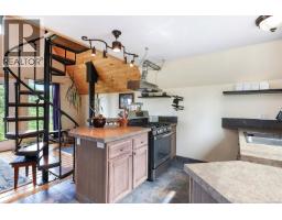 4150 Pinecrest Rd, Denman Island, BC V0R1T0 Photo 33