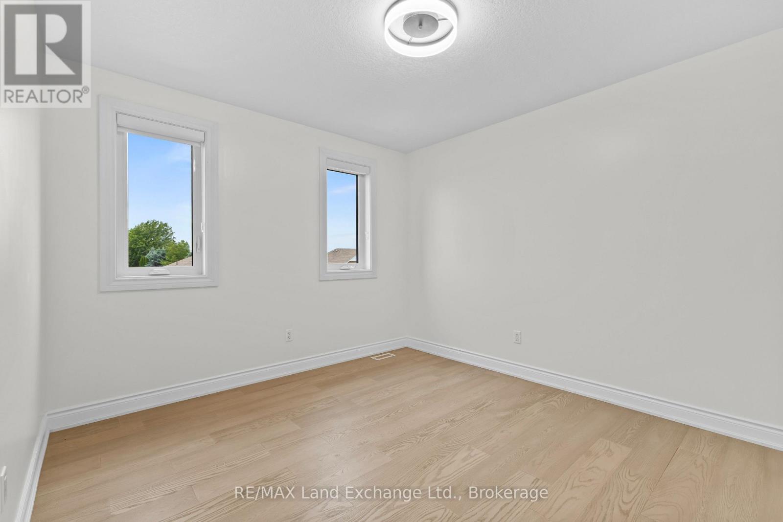 849 SUMPTON STREET - Image 30