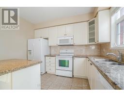 44 - 1701 Finch Avenue, Pickering, ON L1V0B7 Photo 17
