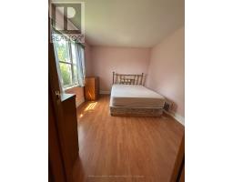 917 Green Street, Whitby, ON L1N4G4 Photo 7