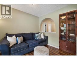 960 Cliff Avenue, Burnaby, BC V5A2J5 Photo 11