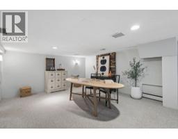 960 Cliff Avenue, Burnaby, BC V5A2J5 Photo 18