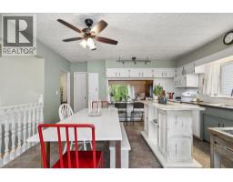 960 Cliff Avenue, Burnaby, BC V5A2J5 Photo 9