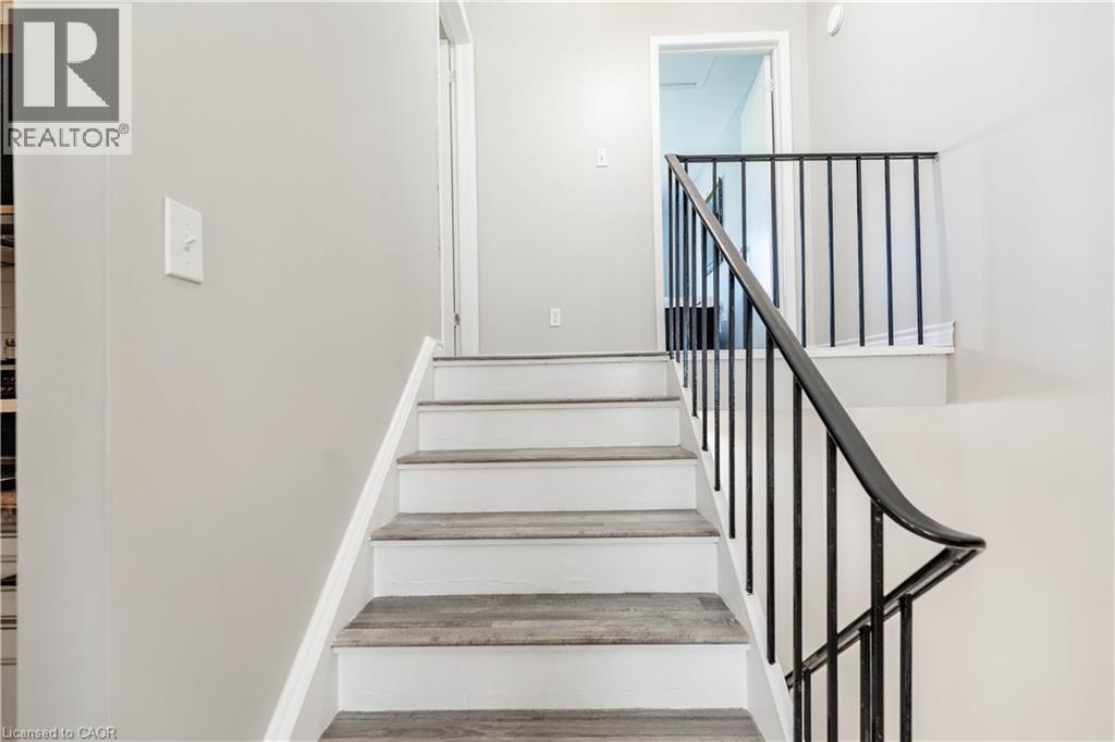 82 OVERLEA Drive - Image 21