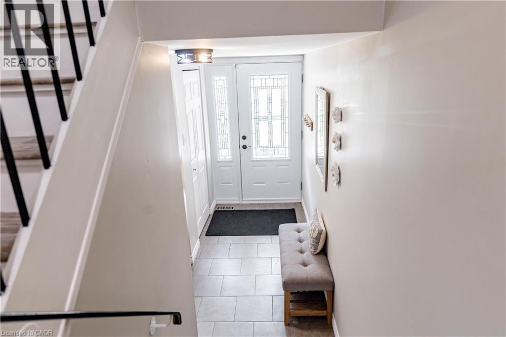 82 OVERLEA Drive - 35