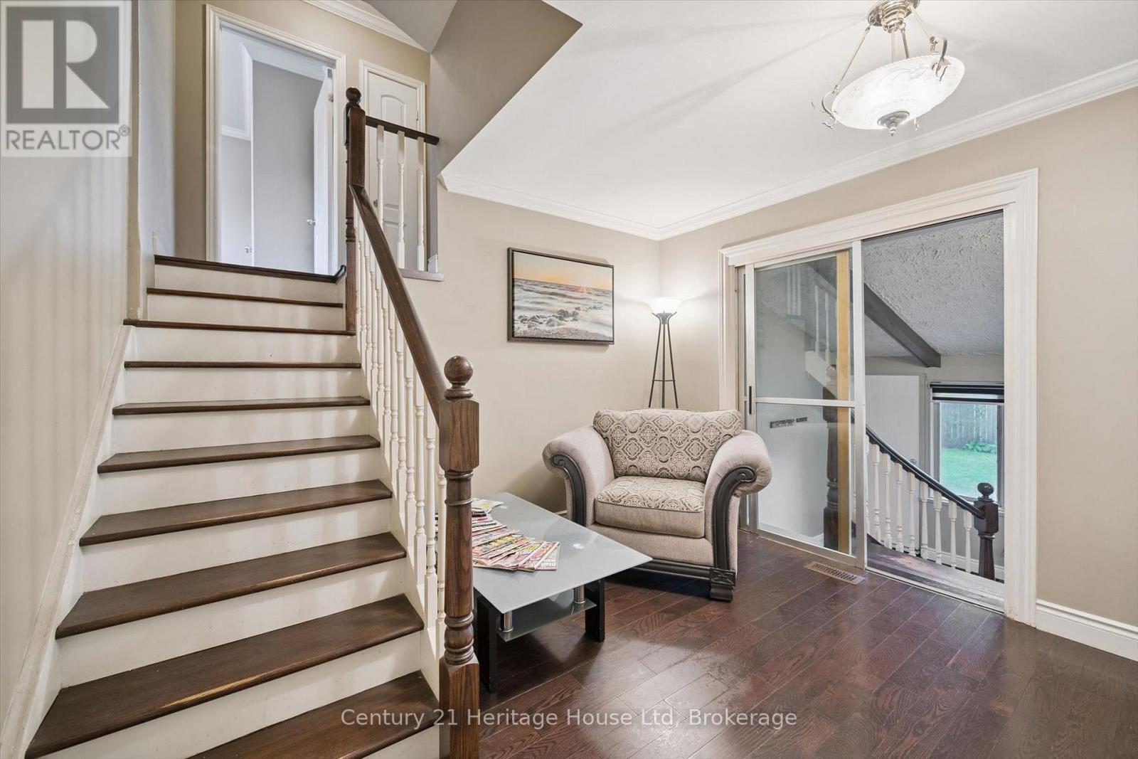 146 CORNELL AVENUE - Image 18