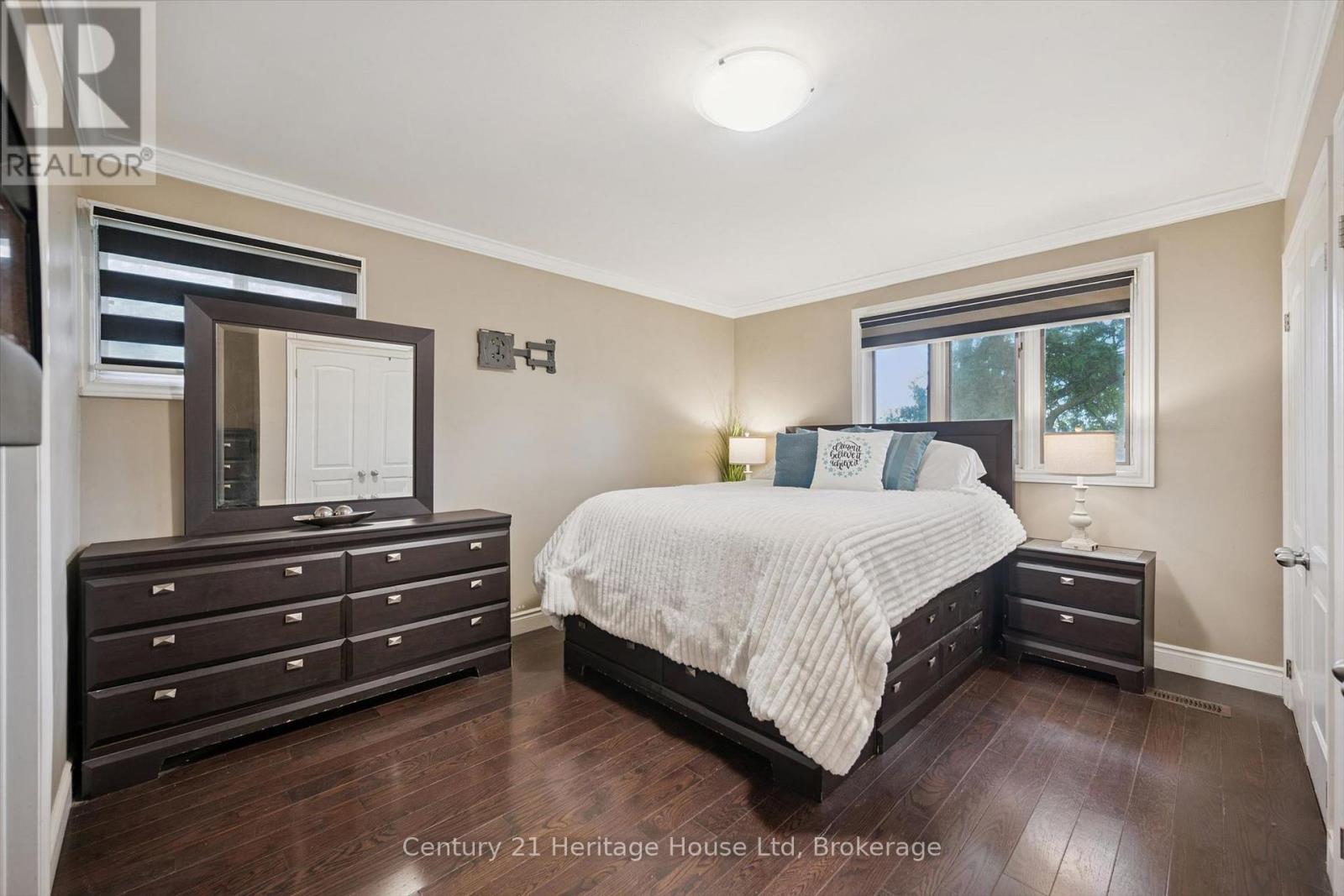 146 CORNELL AVENUE - 19