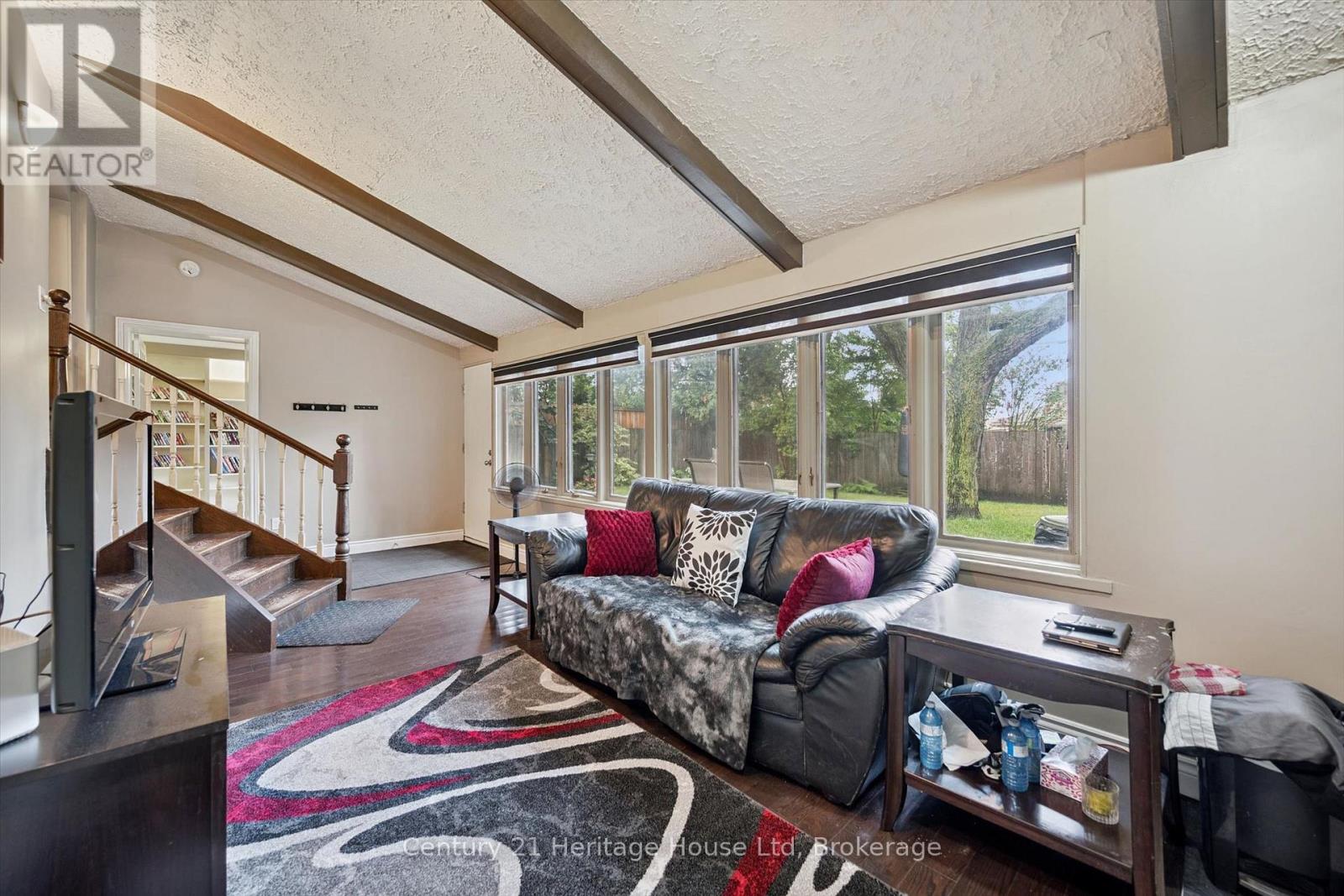 146 CORNELL AVENUE - Image 24