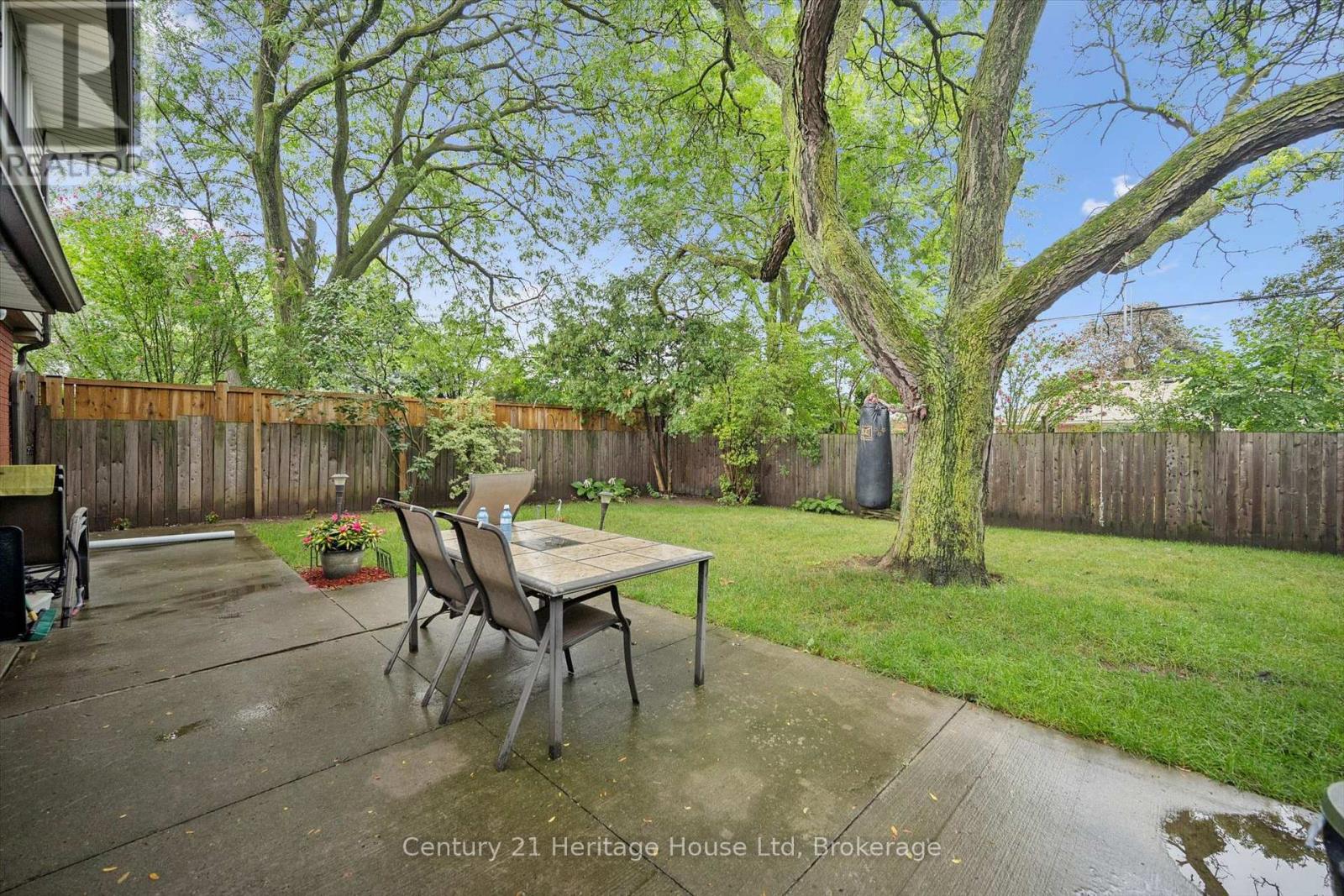 146 CORNELL AVENUE - 38