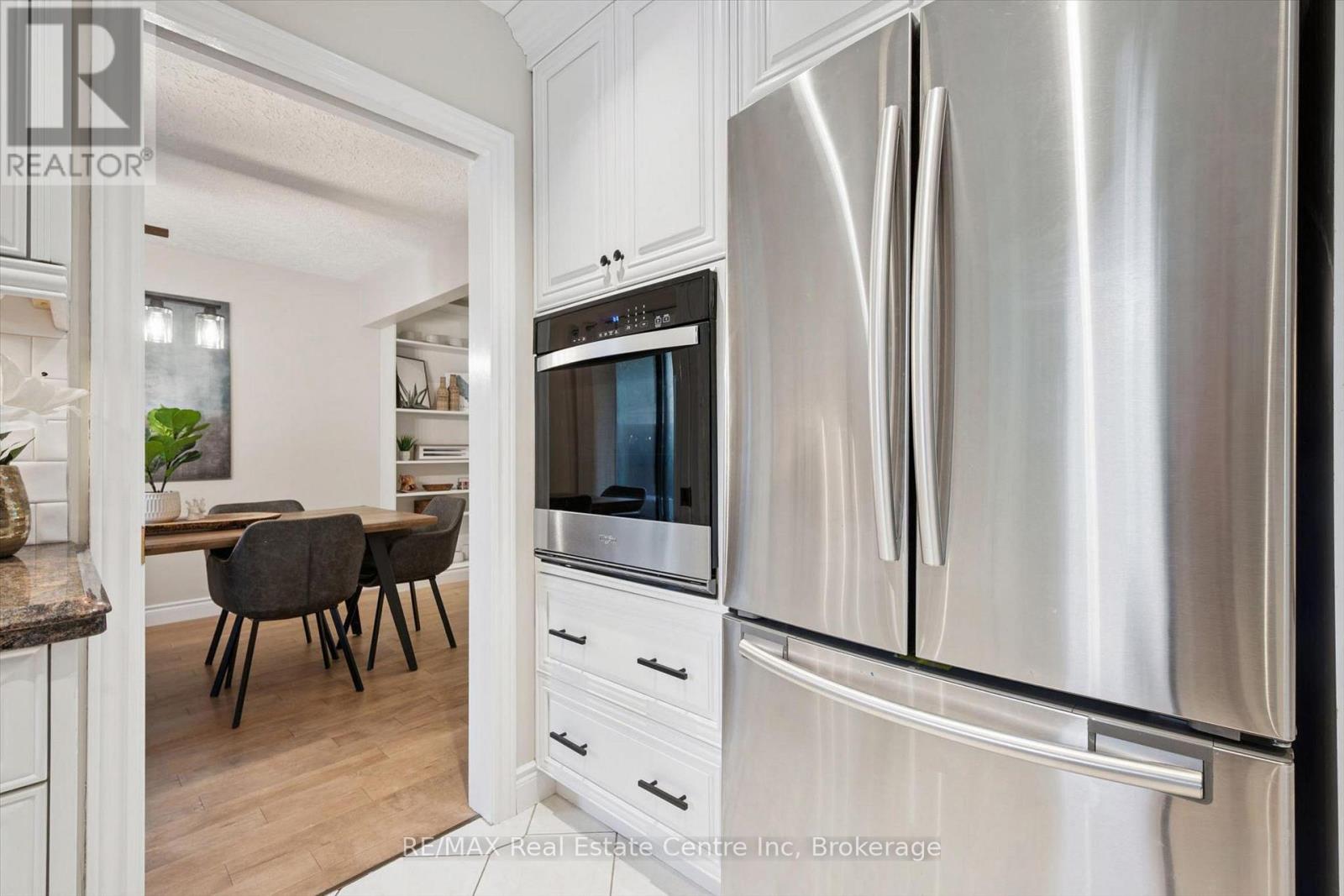 5 TAMARACK PLACE - 11