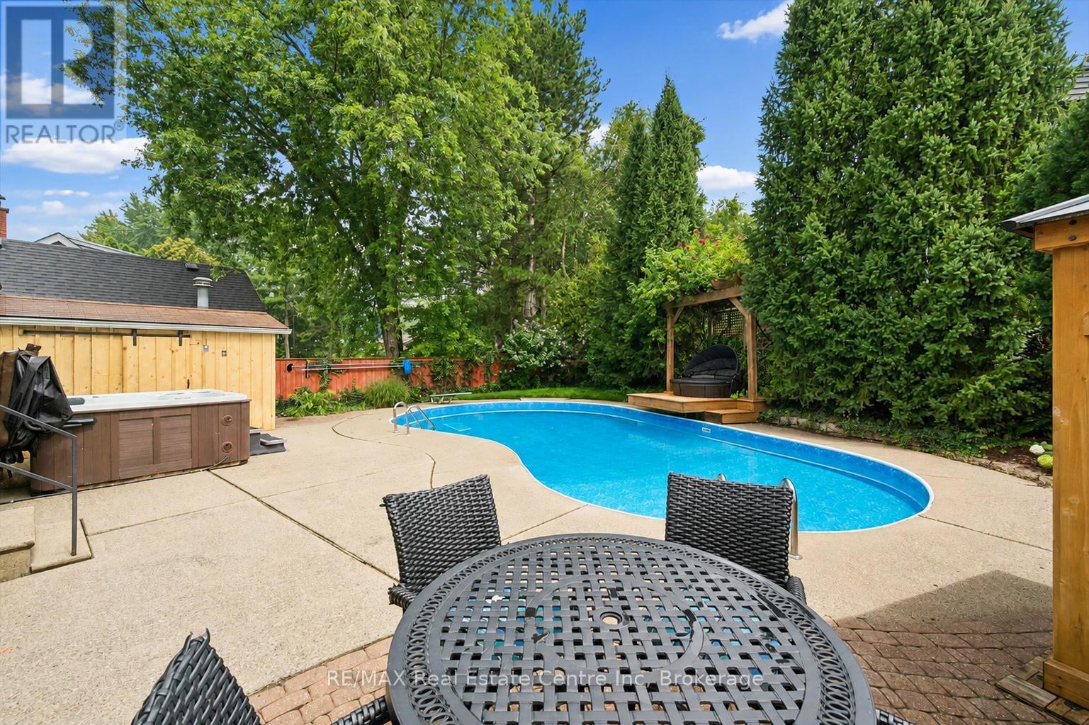 5 TAMARACK PLACE - 31