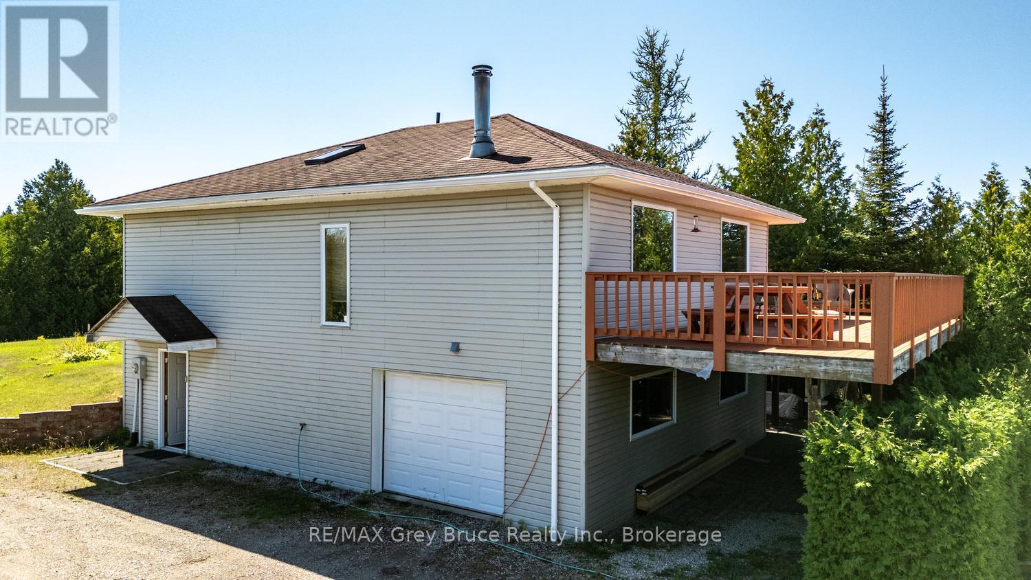 68 BAYSHORE AVENUE S - 18