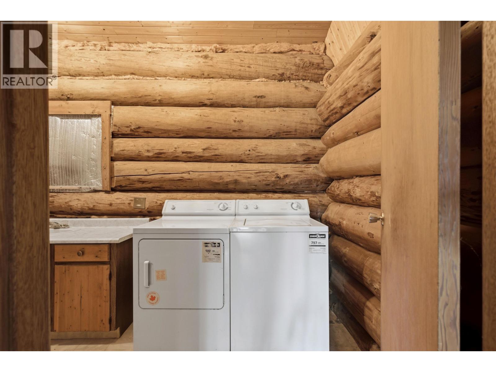 4157 HORSEFLY ROAD - Image 12