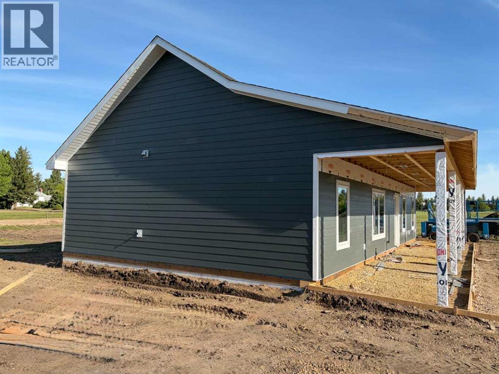 Listing photo – 4313 43 Street, Castor