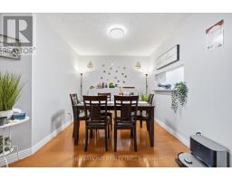 816 - 2550 Lawrence Avenue E, Toronto, ON M1P4Z3 Photo 8