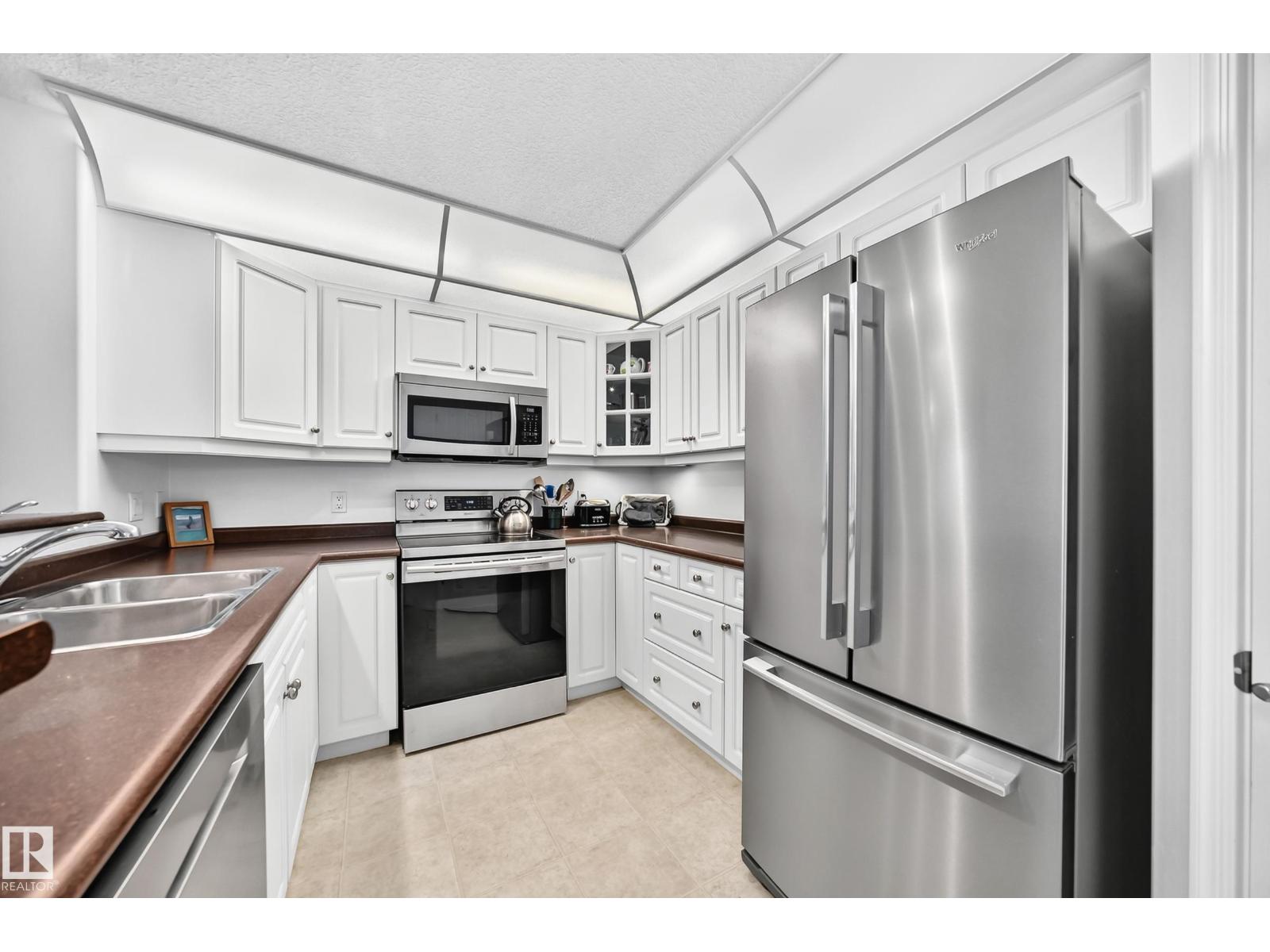 #316 9008 99 AV NW - 10