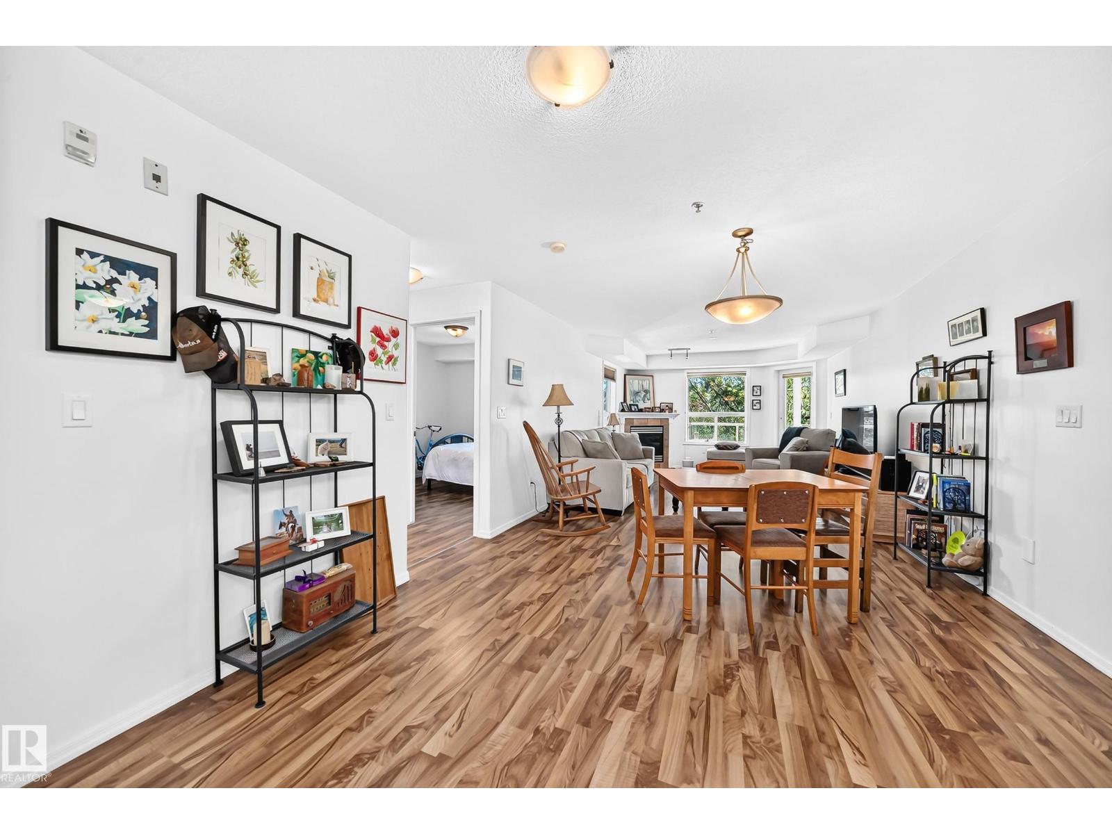 #316 9008 99 AV NW - 14
