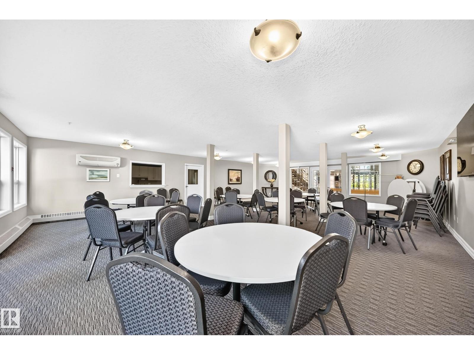 #316 9008 99 AV NW - 36