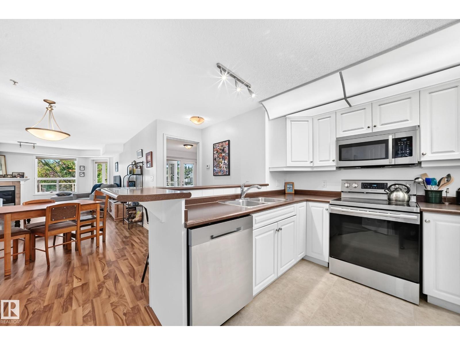 #316 9008 99 AV NW - 9