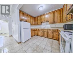 203 - 223 Jameson Avenue, Toronto, ON M6K2Y7 Photo 14