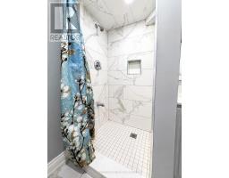 102 Earlsbridge Boulevard, Brampton, ON L7A3W7 Photo 12
