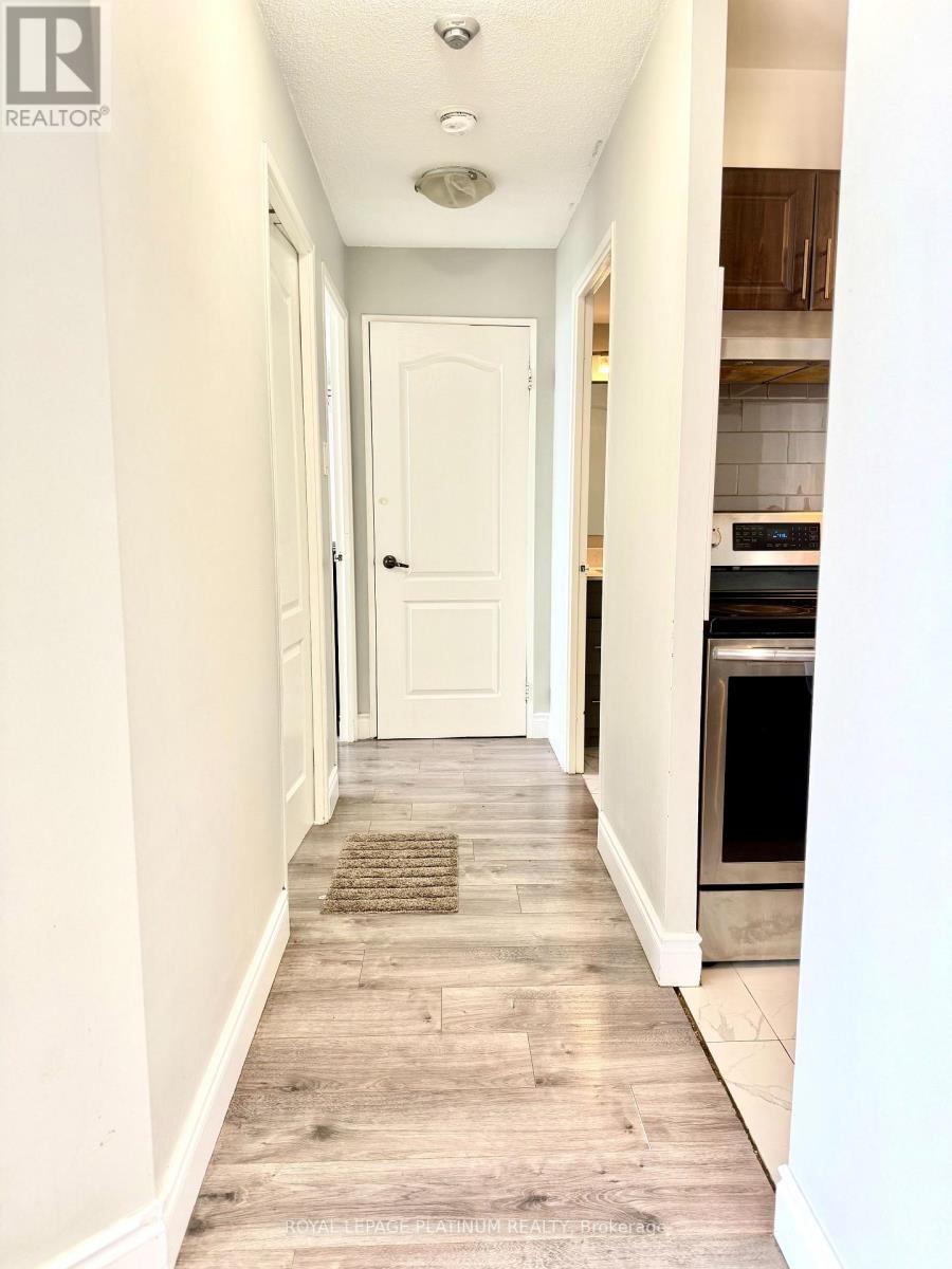 #Ph#5 4205 SHIPP Drive, Mississauga (City Centre), Ontario, L4Z2Y9, Mississauga (City Centre), Ontario — photo 4 of 5
