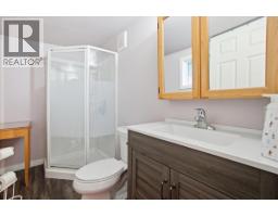 2413 Doukhobour Road, Castlegar, BC V1N4P2 Photo 18