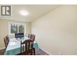 2413 Doukhobour Road, Castlegar, BC V1N4P2 Photo 11