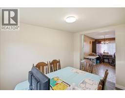 2413 Doukhobour Road, Castlegar, BC V1N4P2 Photo 12