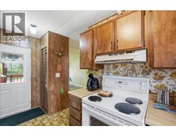 2413 Doukhobour Road, Castlegar, BC V1N4P2 Photo 34
