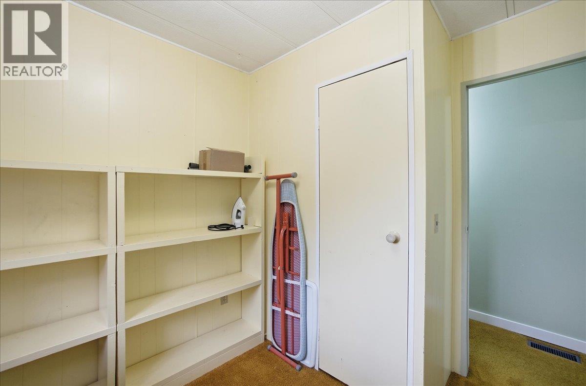 2413 Doukhobour Road - 28