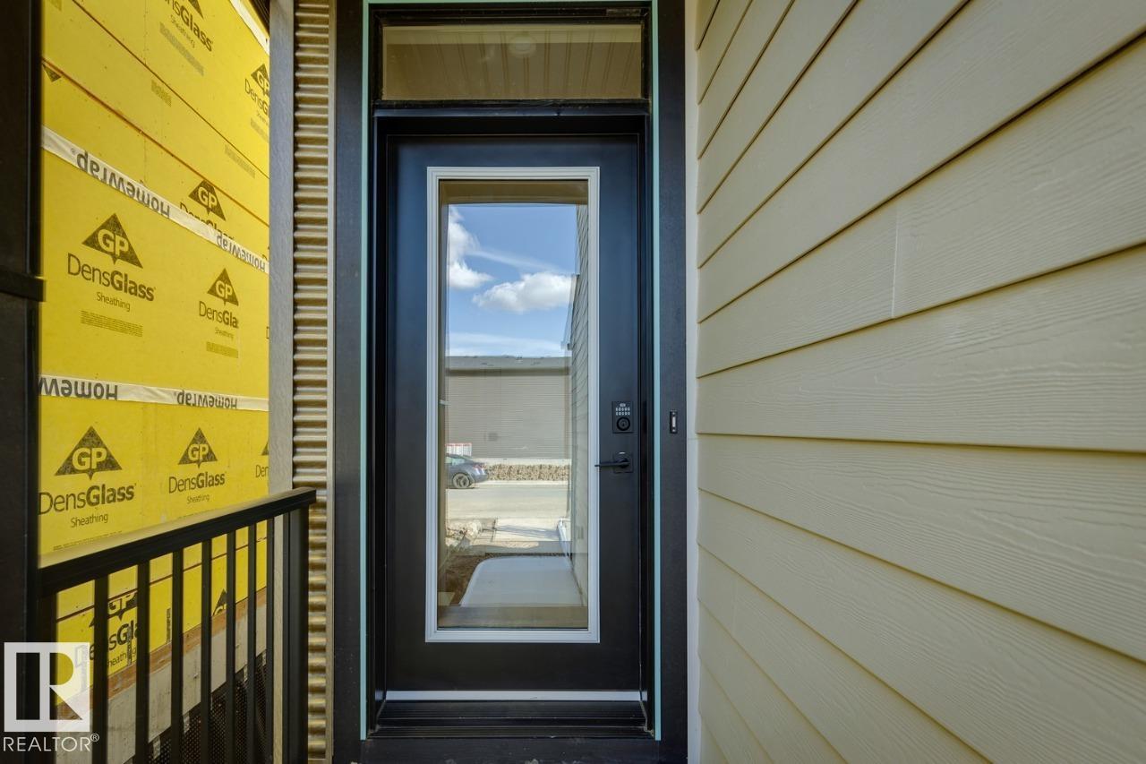 3035 5 AV SW - 4