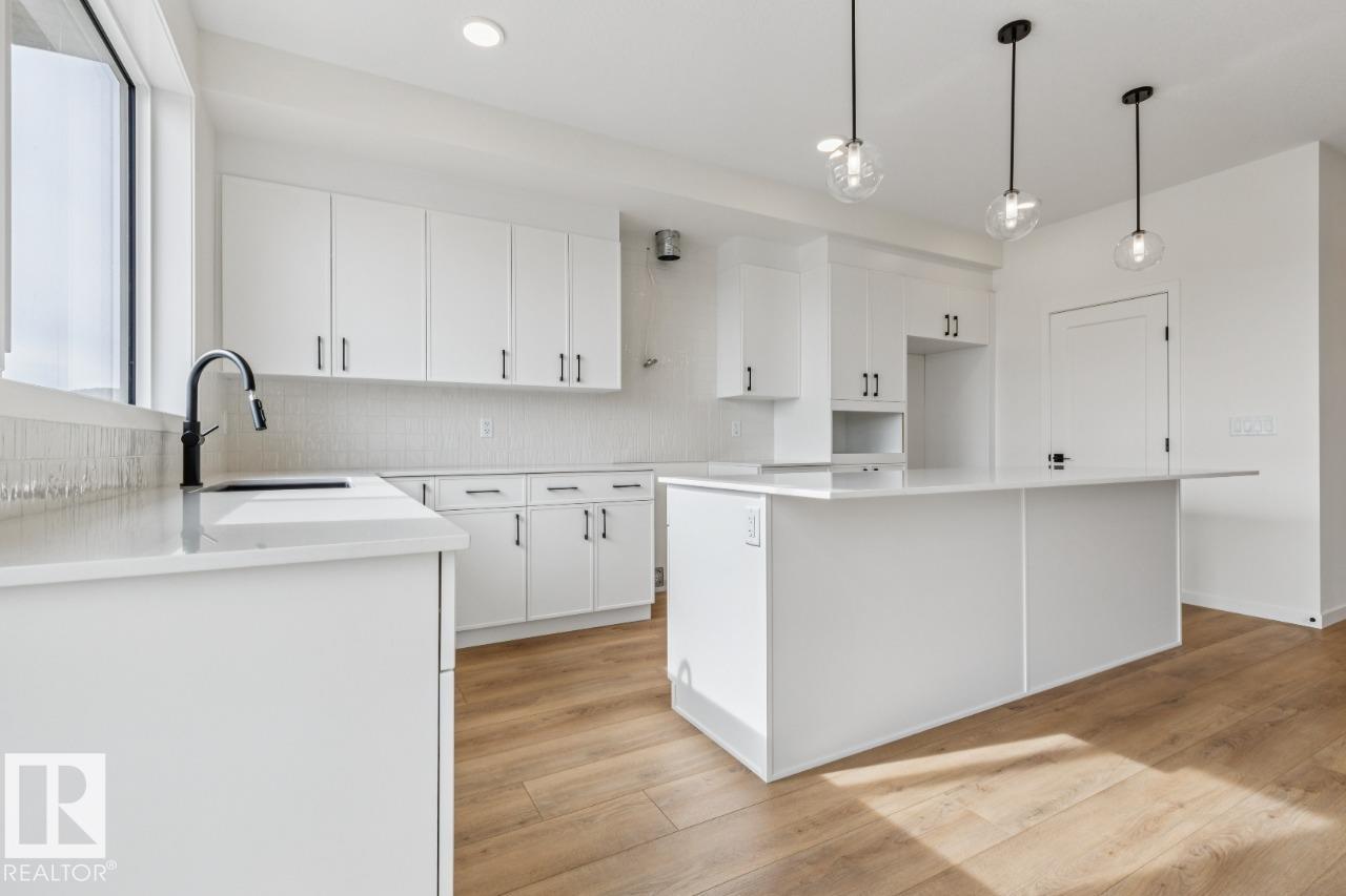 3035 5 AV SW - Image 15