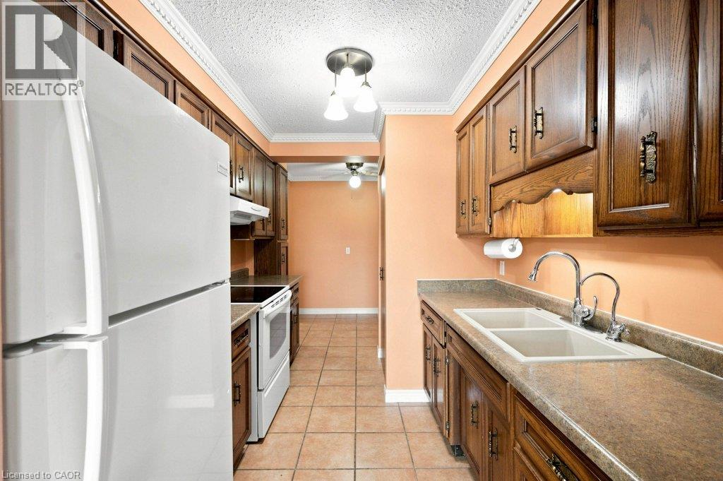 400 CHAMPLAIN Boulevard Unit# 406, Cambridge — photo 6