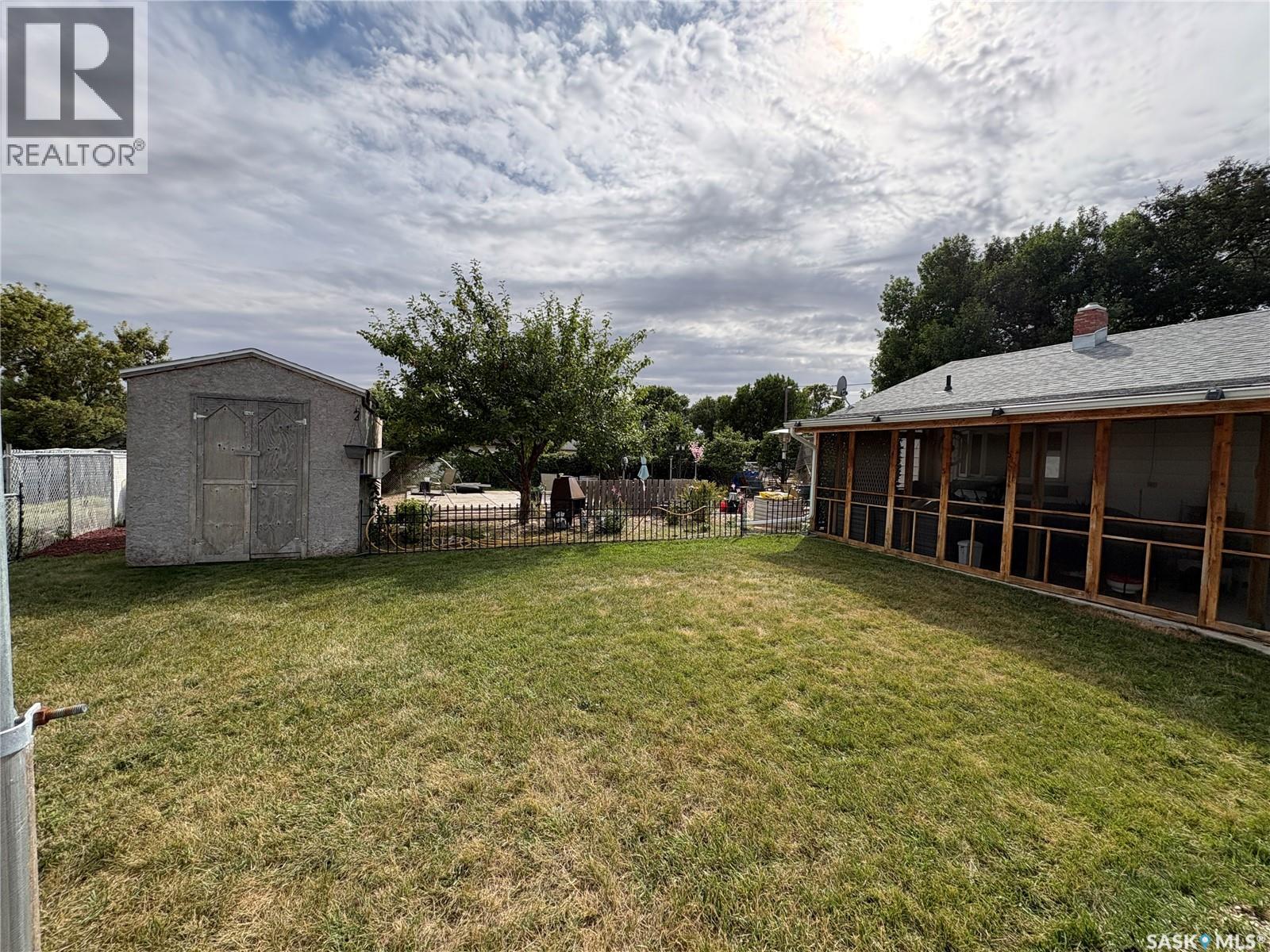 49 14th AVENUE SE - Image 15