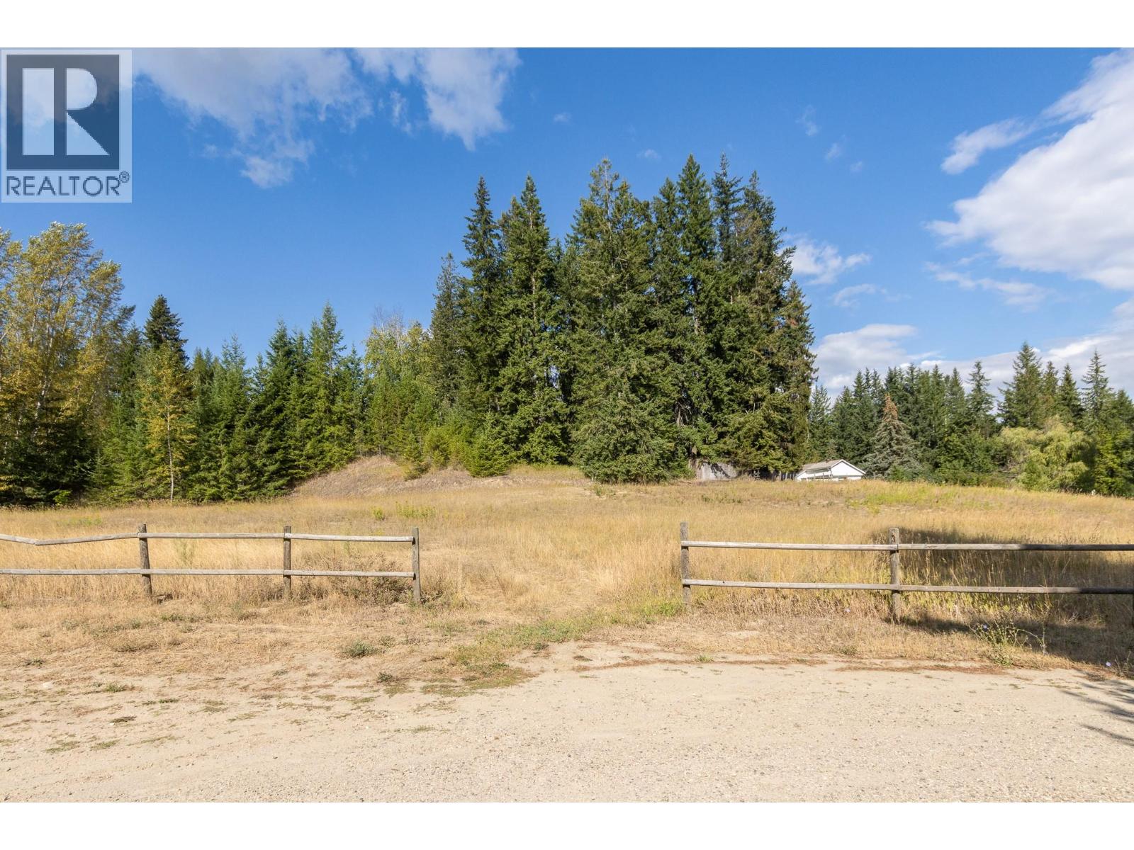 4270 10 Avenue, Salmon Arm