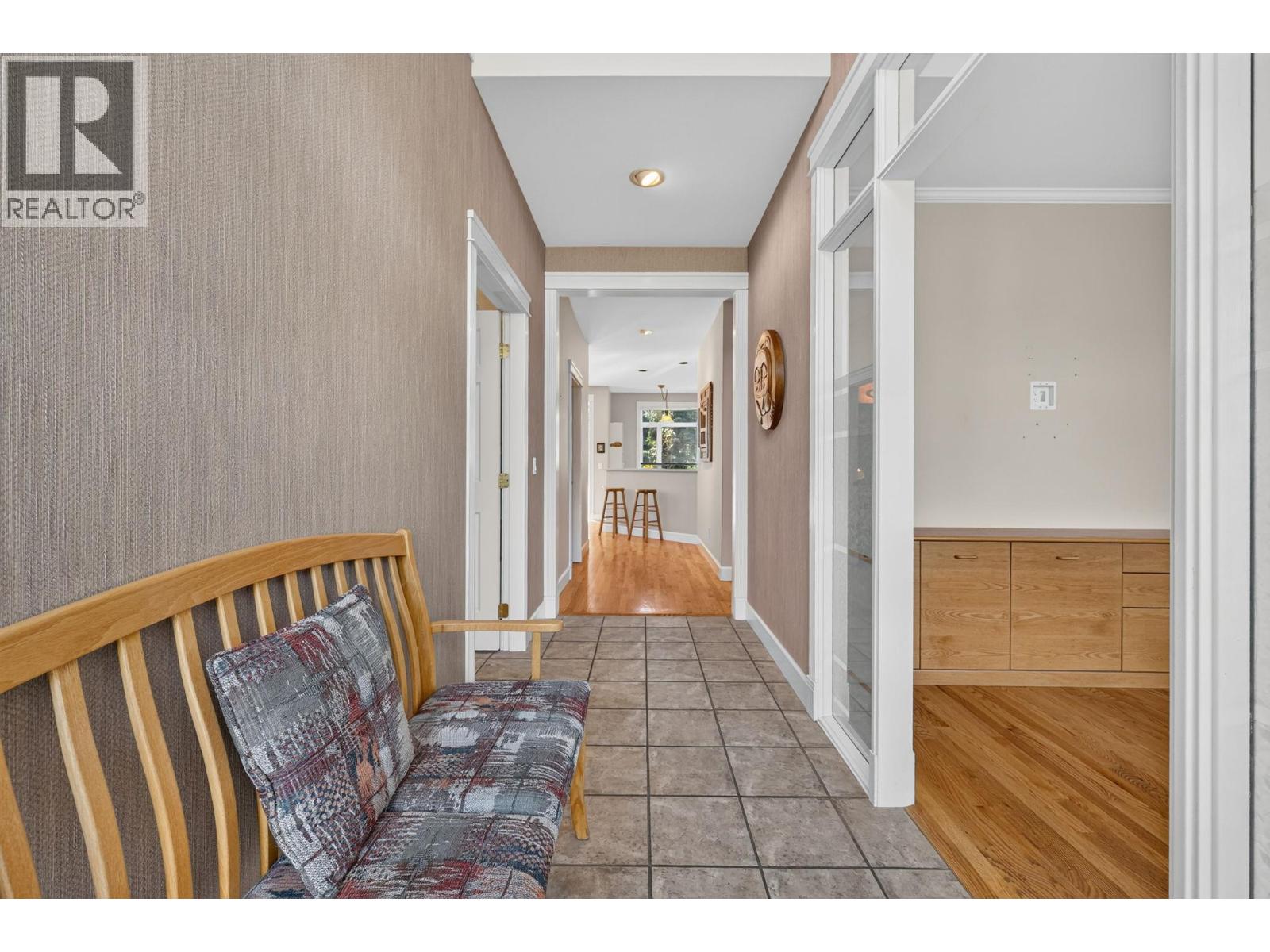 #109 1986 Bowes Street - 28