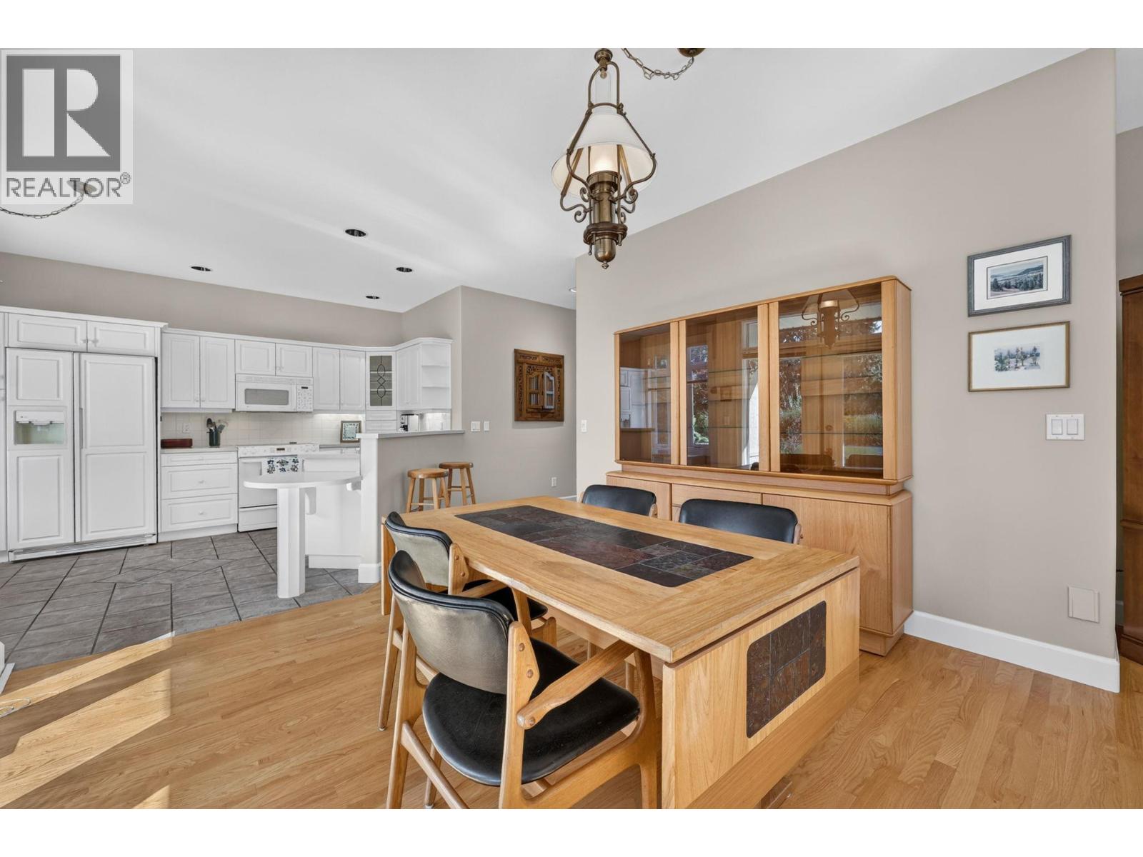 #109 1986 Bowes Street - 13