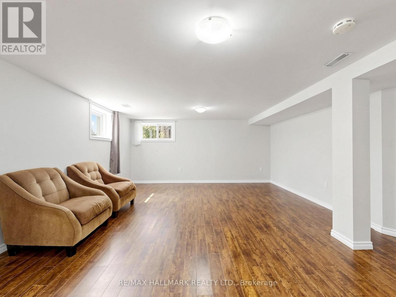 79 CARTIER CRESCENT - 21