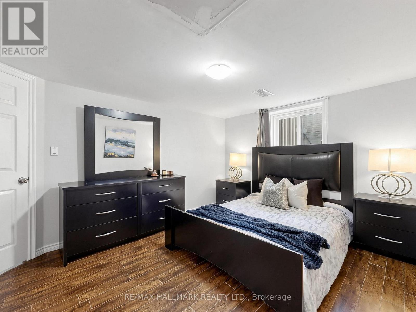 79 CARTIER CRESCENT - 25