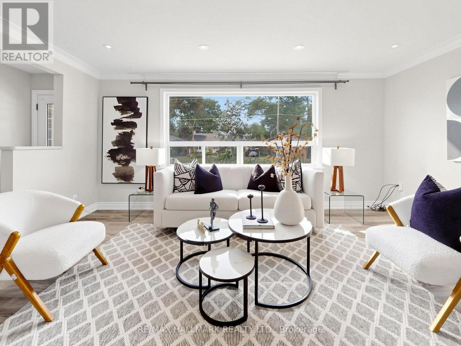 79 CARTIER CRESCENT - 2