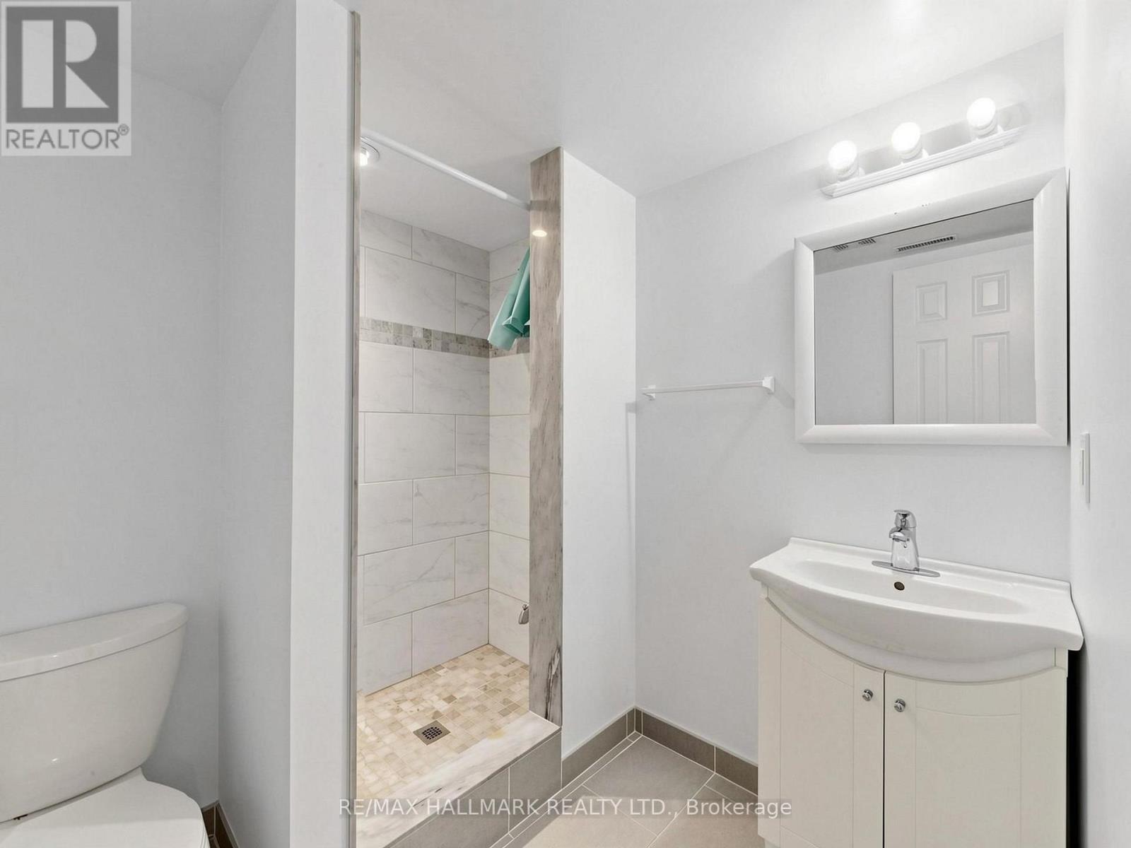 79 CARTIER CRESCENT - 26