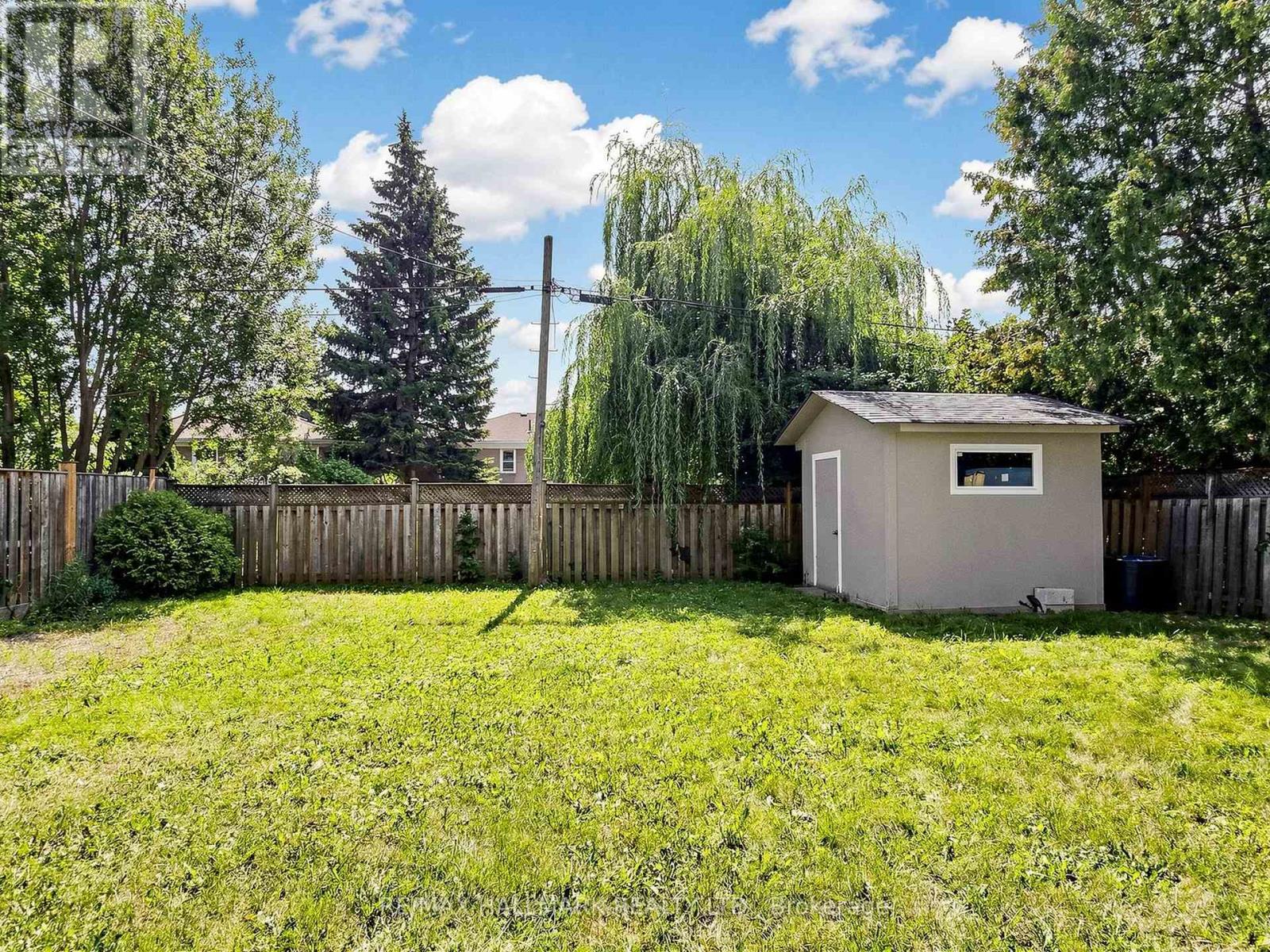 79 CARTIER CRESCENT - Image 33