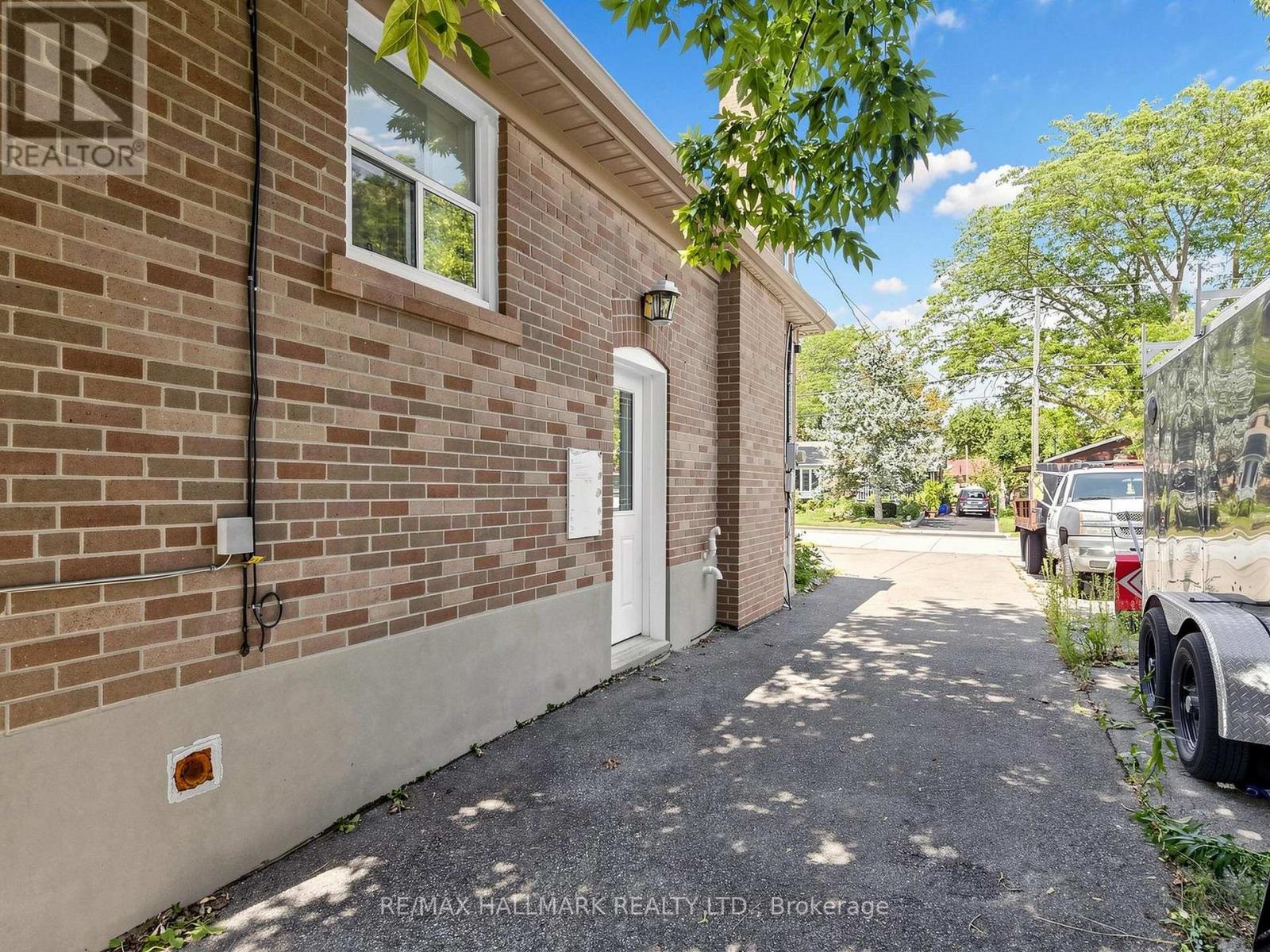 79 CARTIER CRESCENT - 30