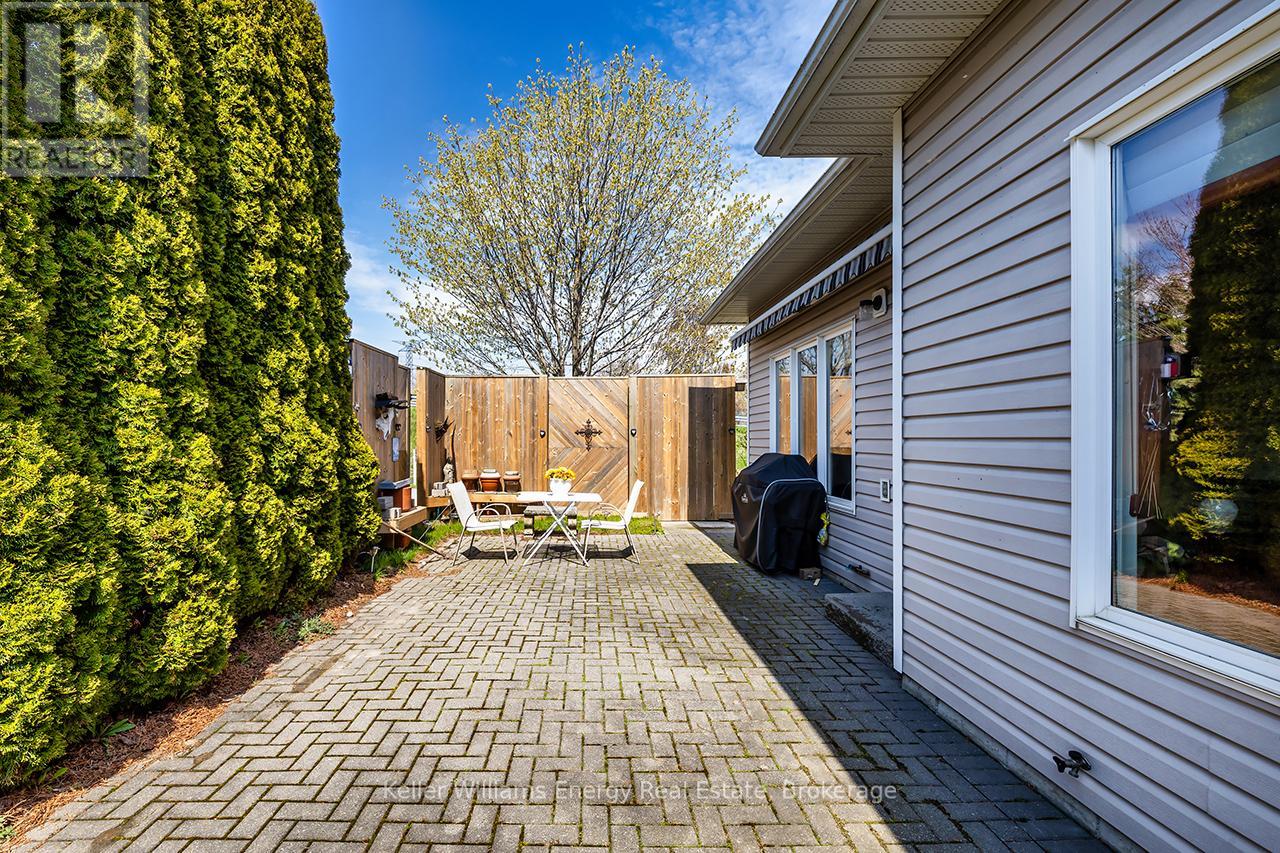 8 HINKLEY TRAIL - Image 39