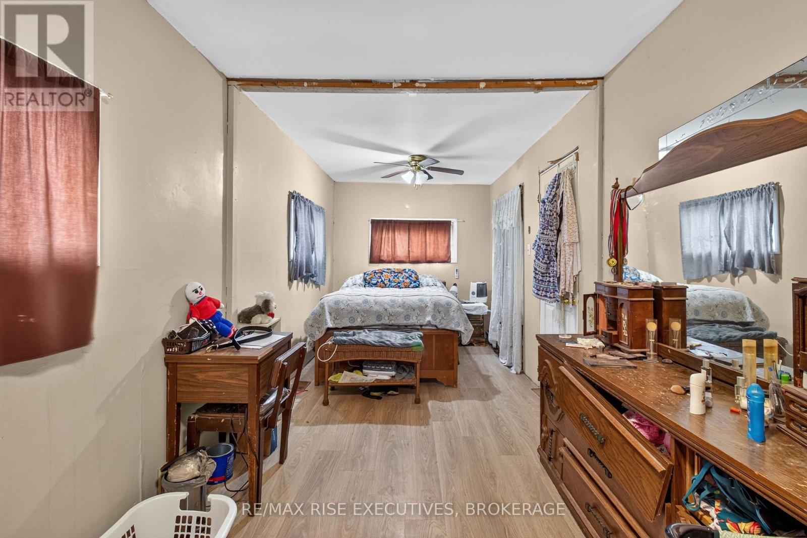 463 STATION ROAD - Image 22