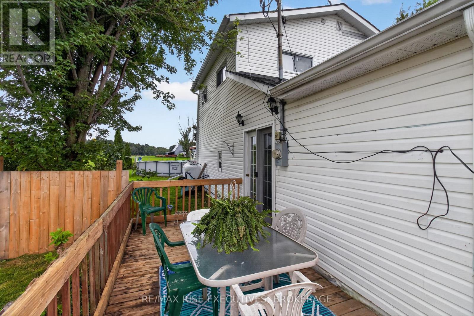 463 STATION ROAD - 26