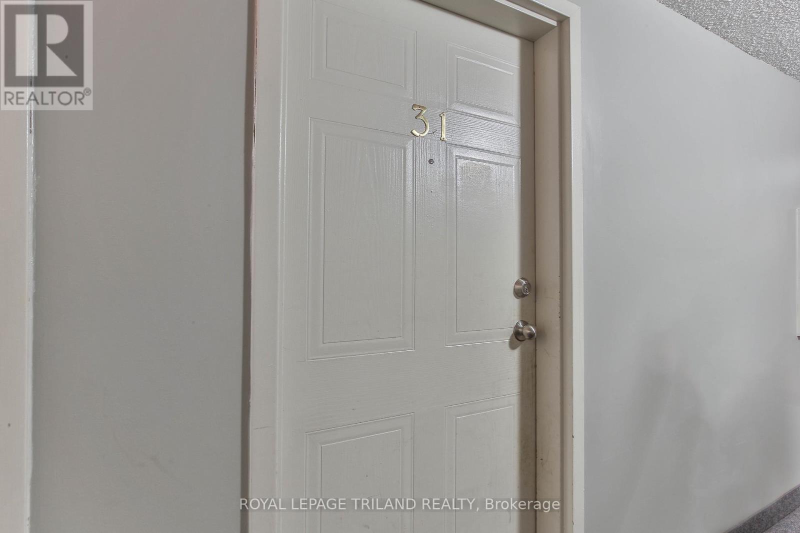 #31 1096 Jalna Boulevard, London South (South X), Ontario, N6E3B8, London South (South X), Ontario — photo 3 of 5