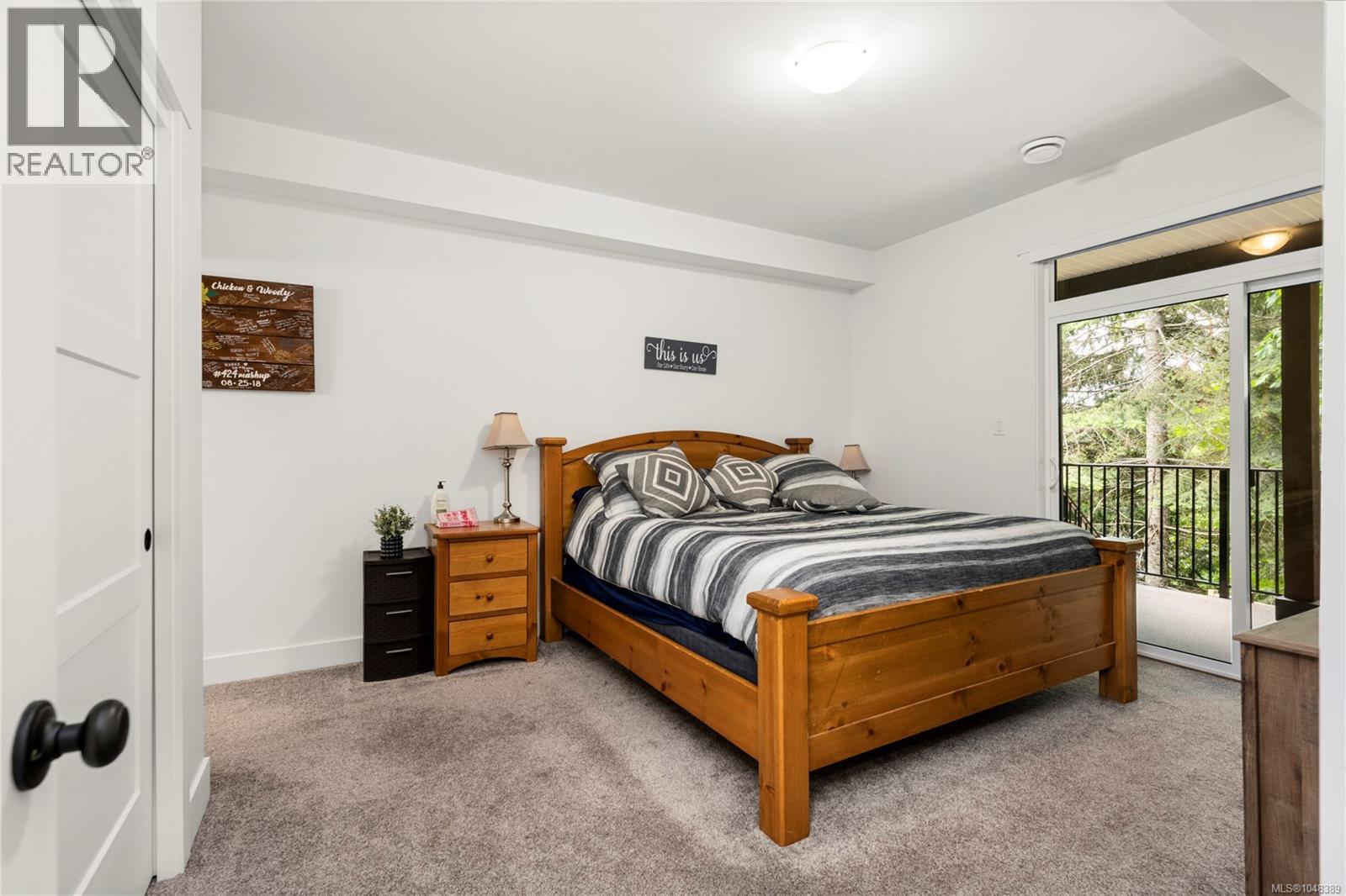 222 Golden Oaks Cres - Image 4